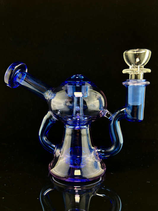 Compact Recycler with Showerhead and Splash Guard