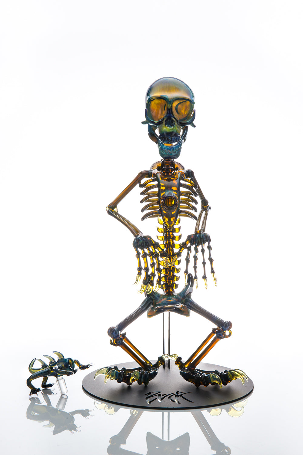 Glass Skeleton bubbler
